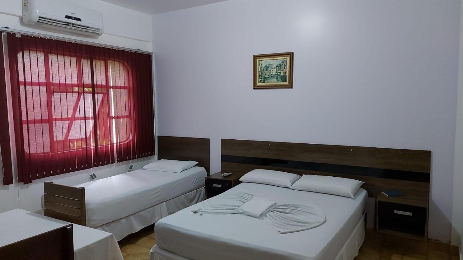 Plaza Hotel Maraba Luaran gambar