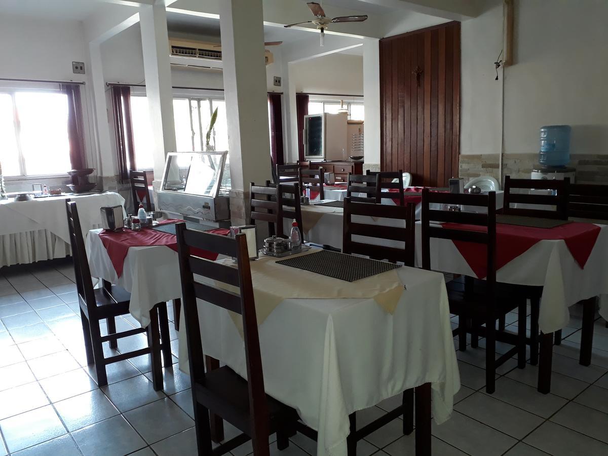 Plaza Hotel Maraba Luaran gambar